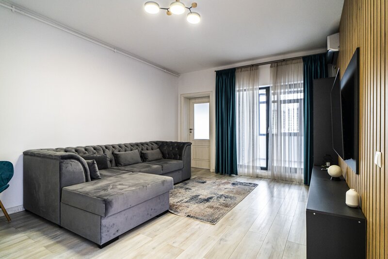Drumul Taberei, Brancusi, 2 camere cu terasa de 37 mp, mobilat, comision 0%